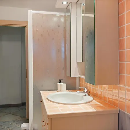 بيت ضيافة Sardegna E - Le 3*